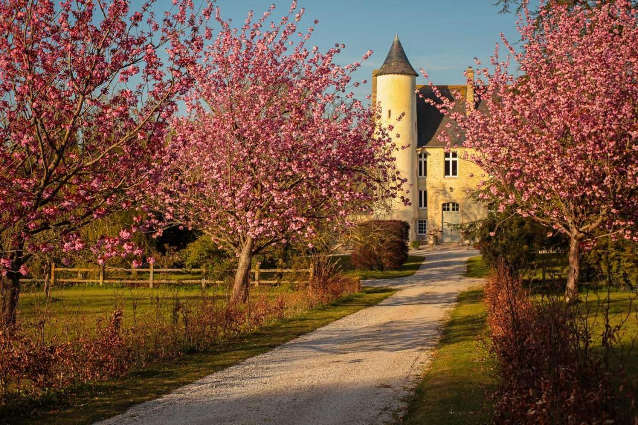 Chateau De Monfréville Exterior foto